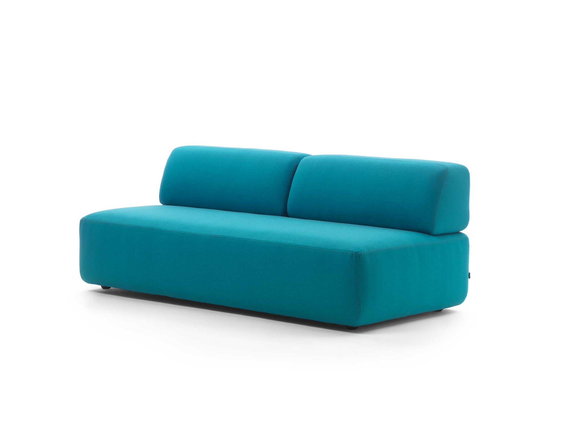 Divano e poltrona in tessuto contract fidivi Sonora