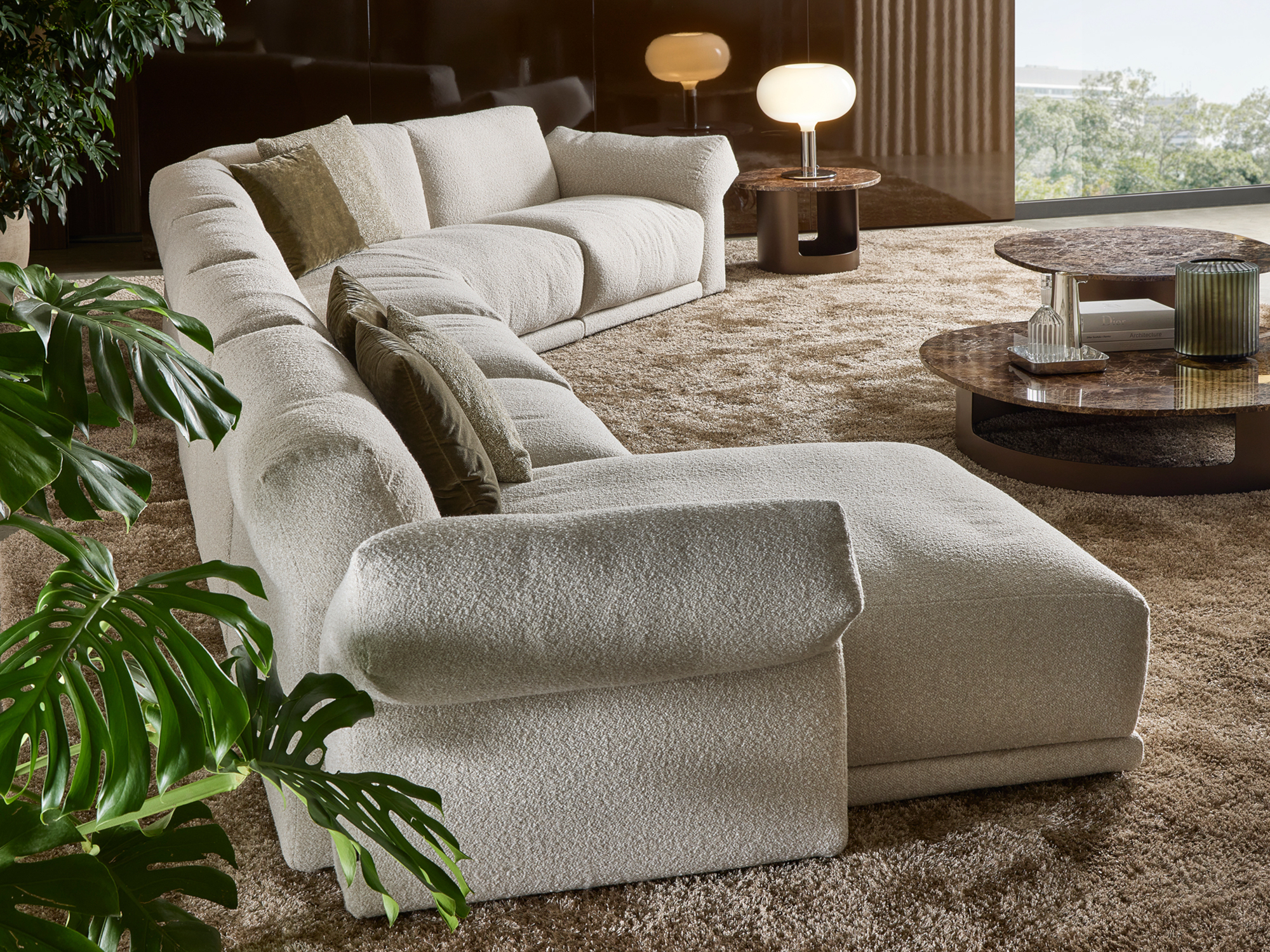 Divano angolare con dormeause con tessuto boucle Soft