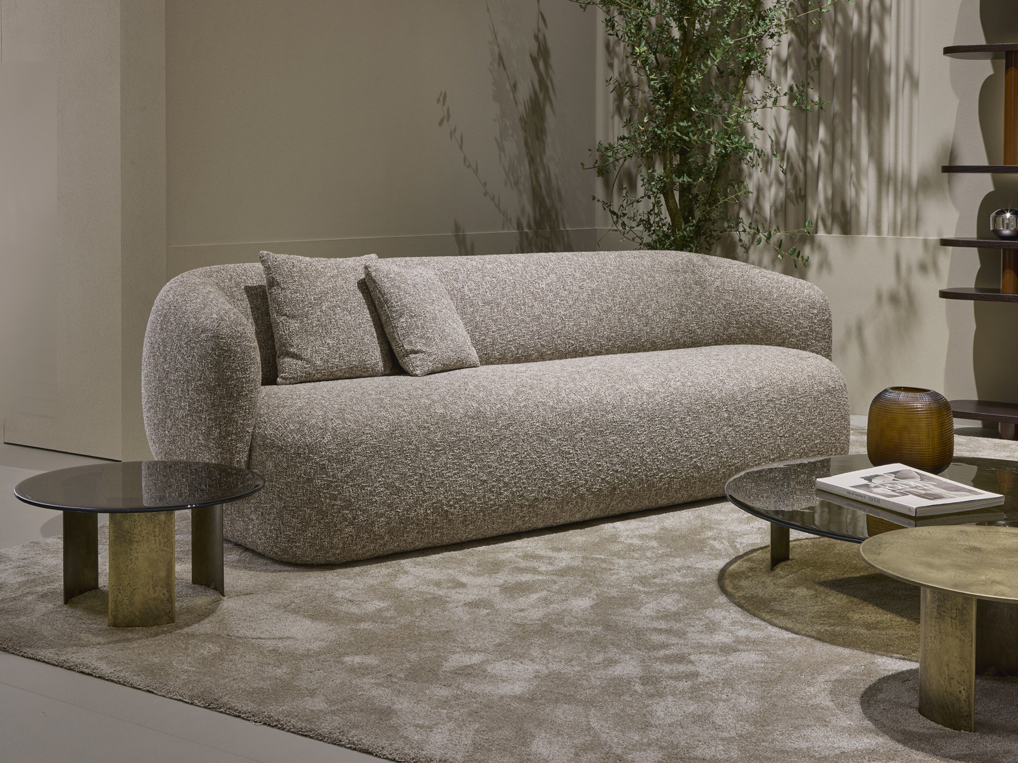 Linear sofa in fabric zero by sahco boucle Noah