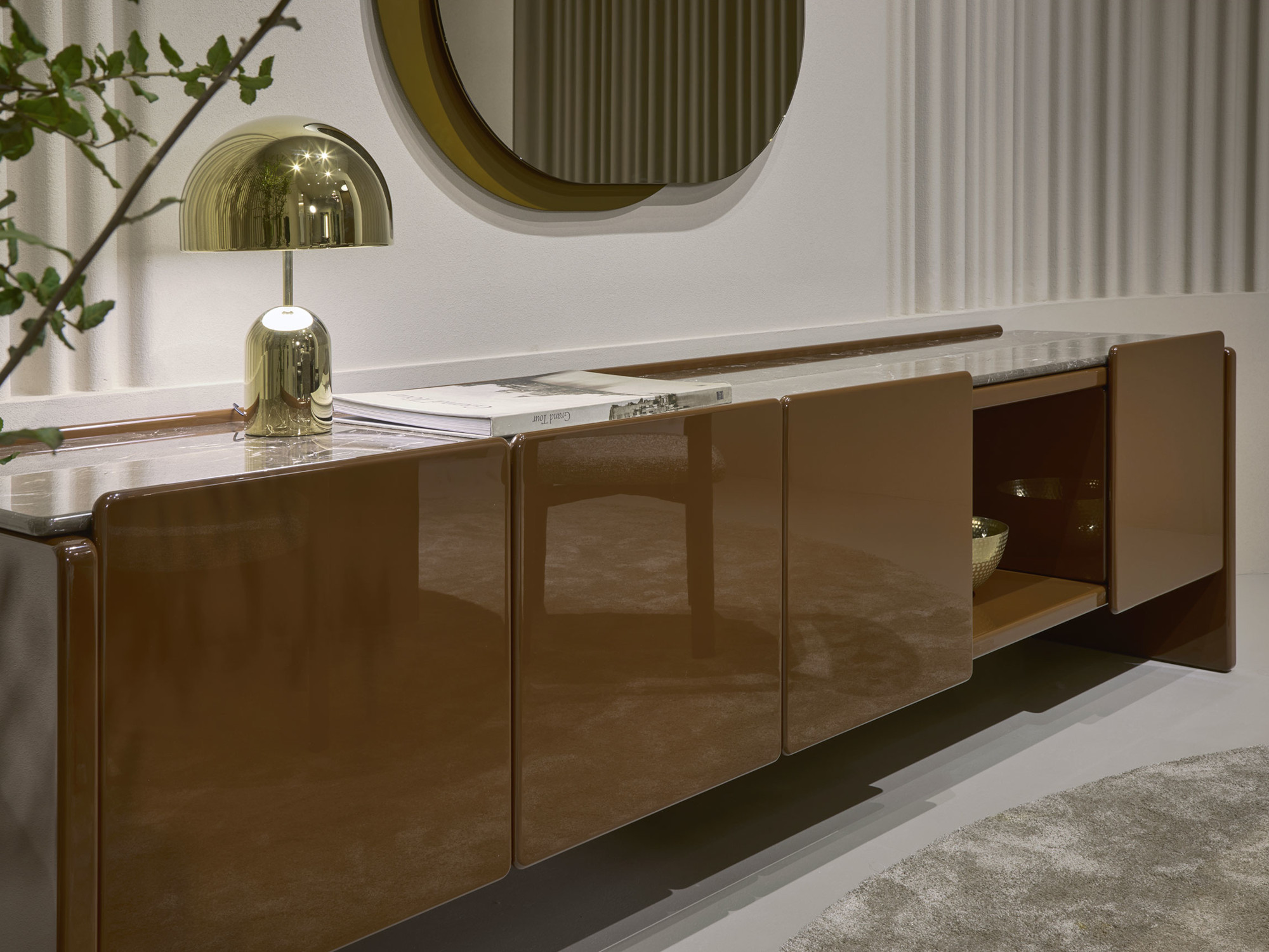 Sideboard brown laquered and top in marble velvet brown Pierre