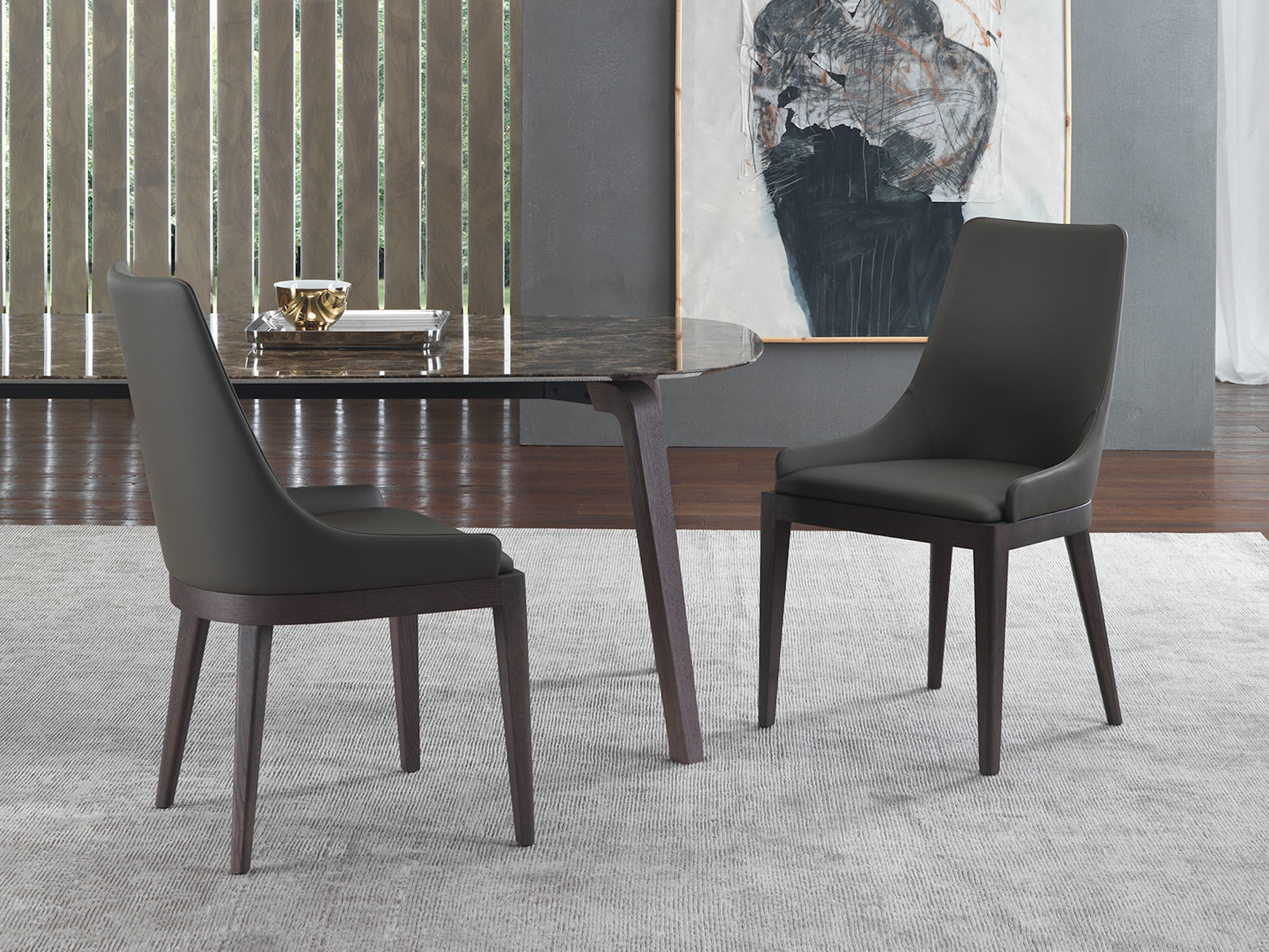 Poltroncine e sedie in pelle dollaro e base legno Nicole